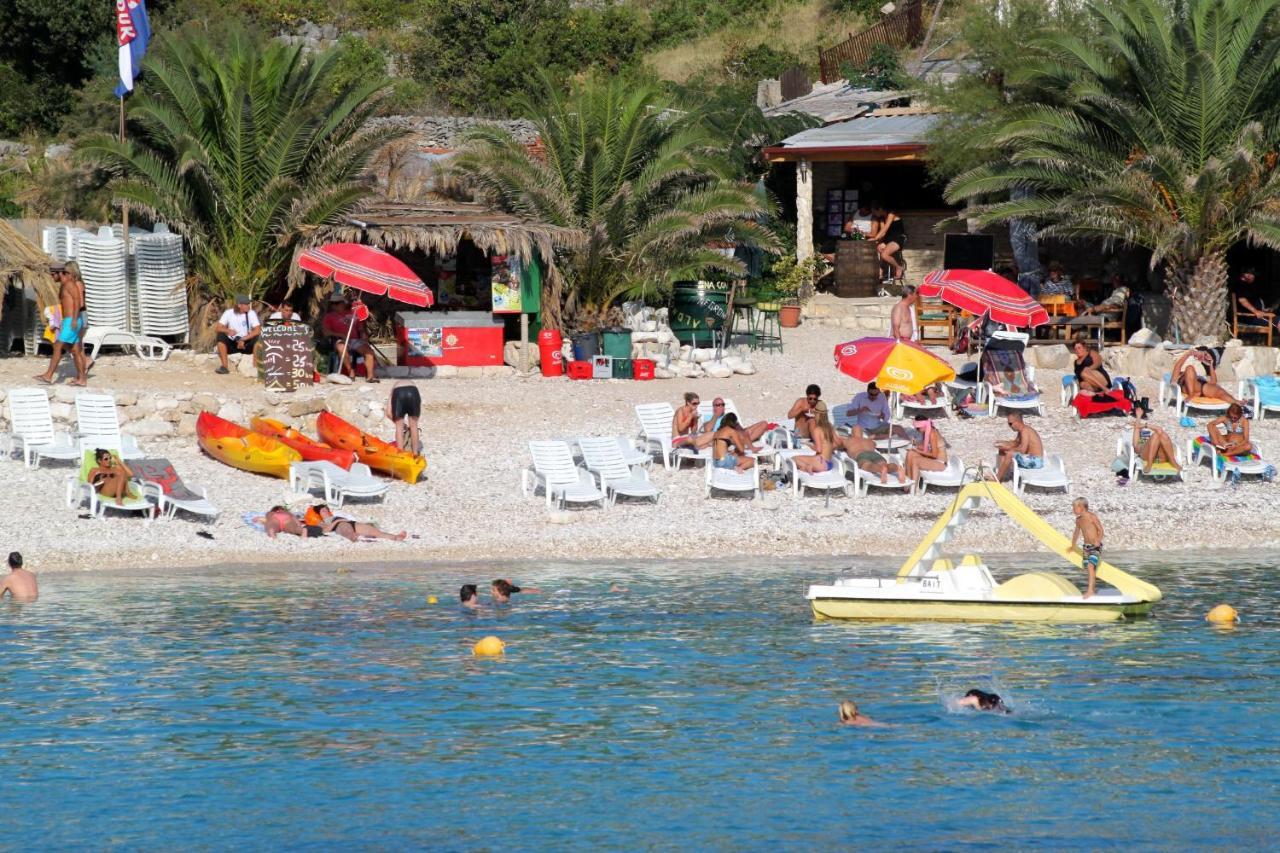 Apartments And Rooms With Parking Space Hvar - 15378 ฮวาร์ ภายนอก รูปภาพ