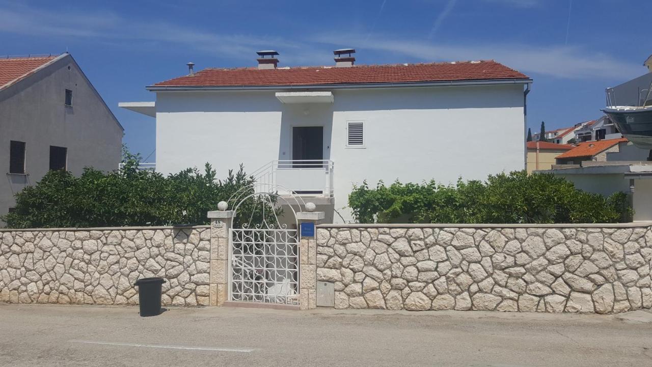 Apartments And Rooms With Parking Space Hvar - 15378 ฮวาร์ ภายนอก รูปภาพ